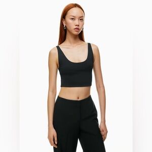 Babaton Contour Scoopneck Tank in Black